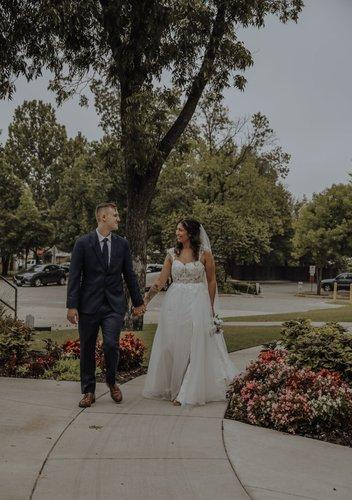 mobile - carousel-hero-element image-2