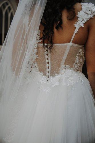 mobile - carousel-hero-element image-7